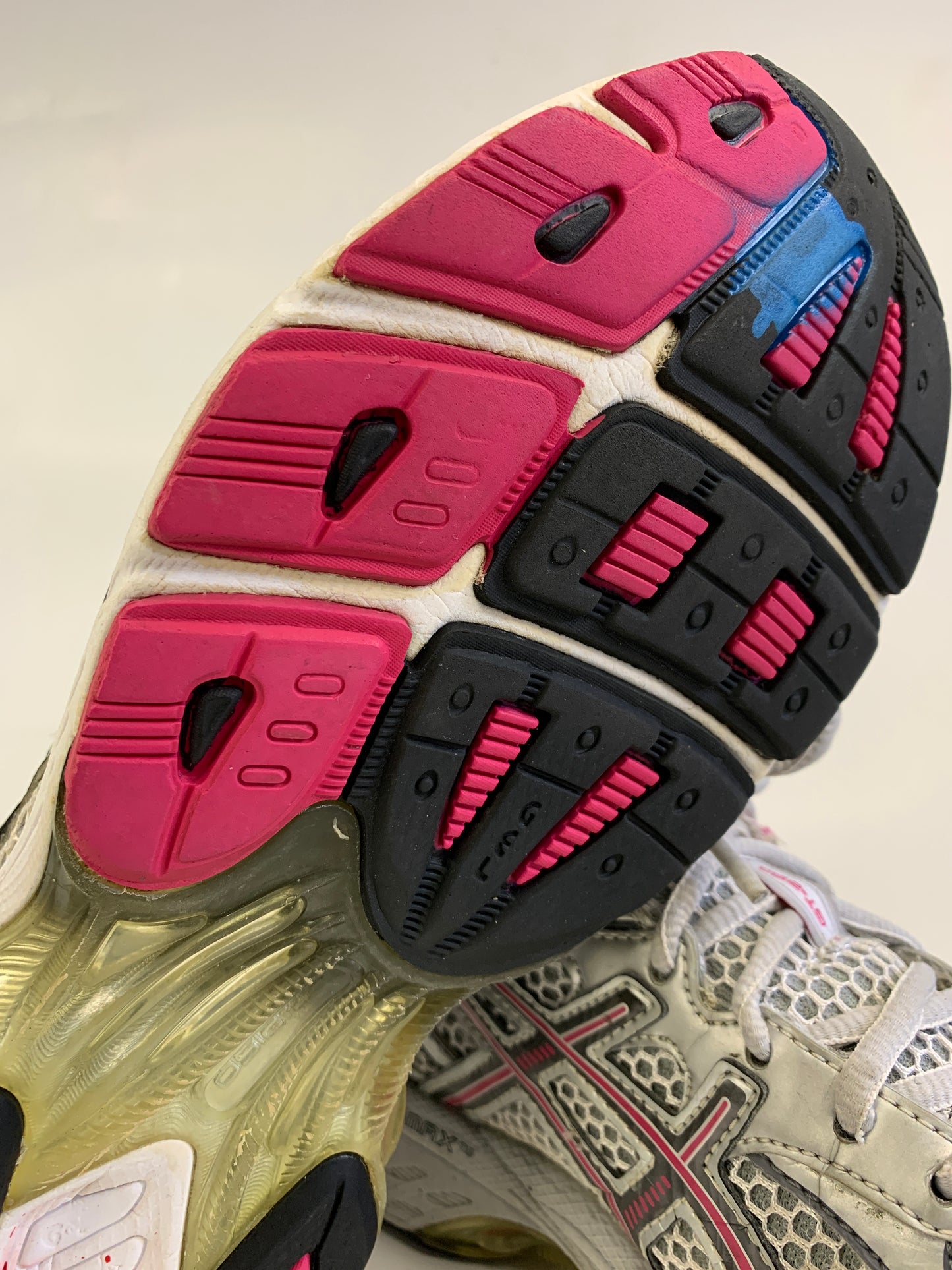 ASICS GT-2150 (UK7)